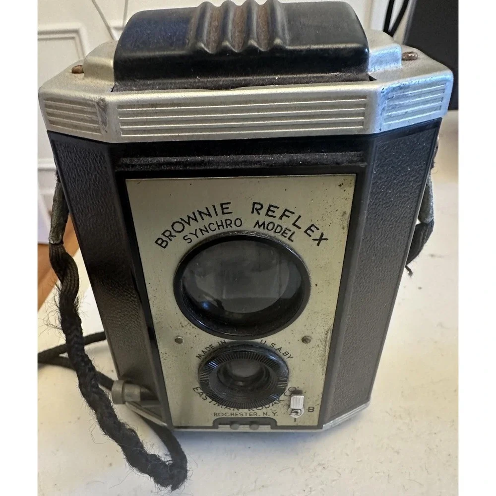 Kodak London Brownie Reflex TLR 127 Film‎ Bakelite Box Camera With Case